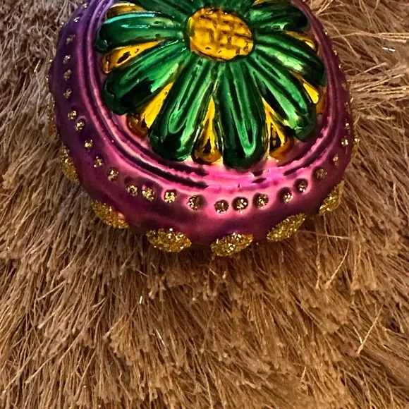 Christopher Radko? Purple and Green Floral Ornament Stunning! Vintage Glass - Picture 6 of 7